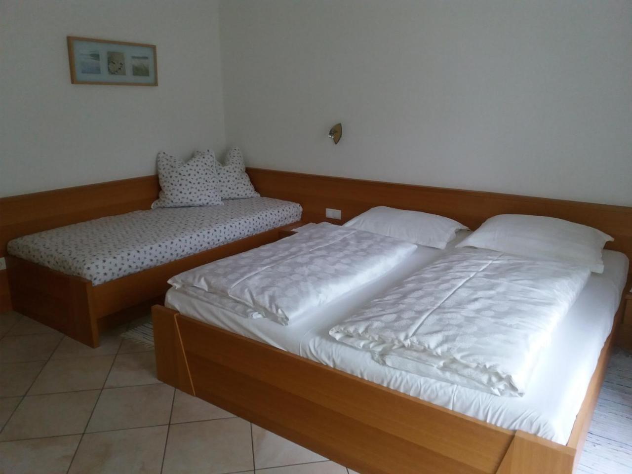 Appartements Margit Випитено Экстерьер фото